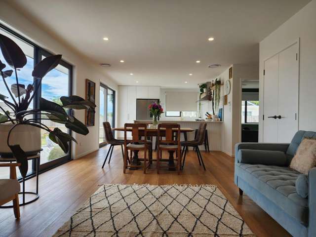 63 Wairau Road Oakura_3