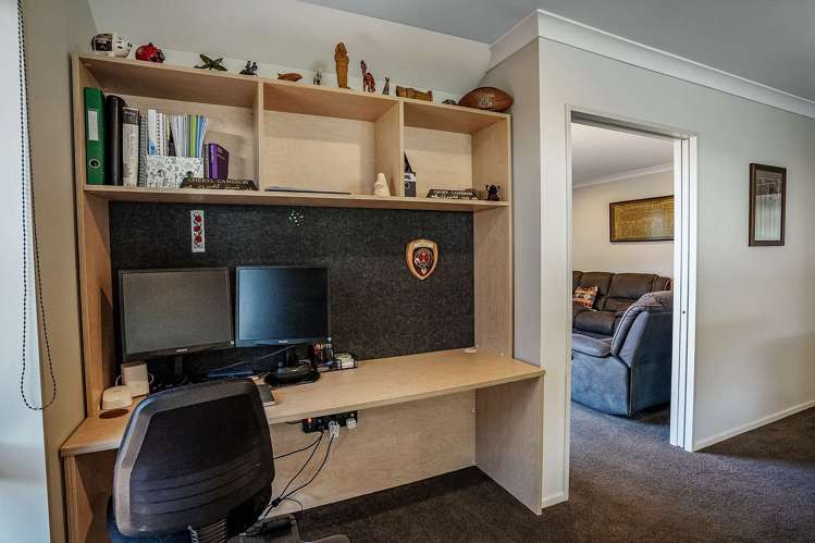 68 Quinn Crescent Woodend_10