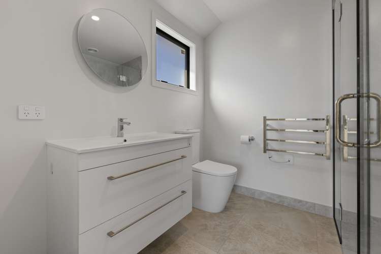 1b Kings Avenue South Dunedin_14