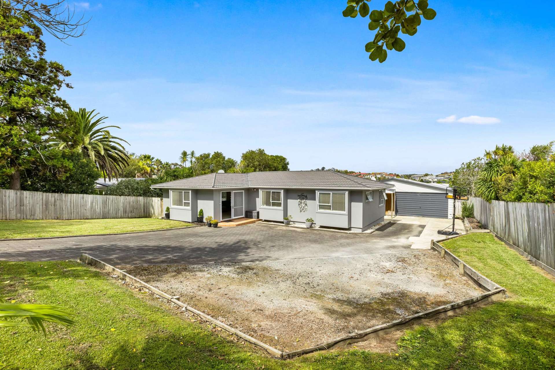 29 Amorino Drive Red Beach_0