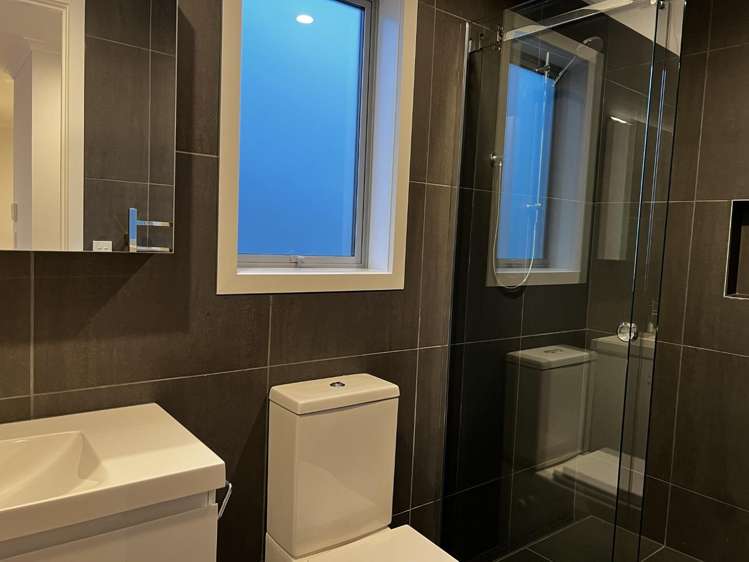 8/36 Herbert Road 10469_10