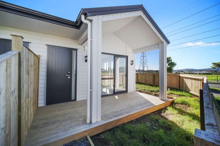 25 & 27 Kapeta Lane Karaka_12