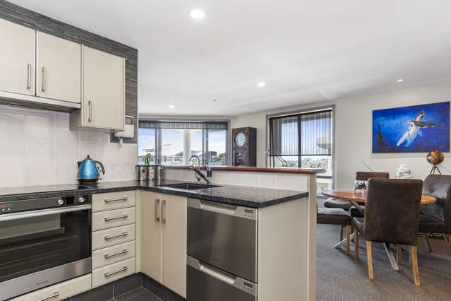 409/36 Victoria Road Mount Maunganui_2