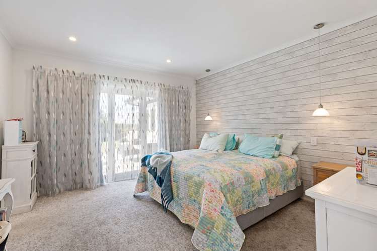 51 Coutts Way Fitzherbert_5