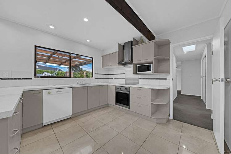 49 Kurnell Drive Botany Downs_20