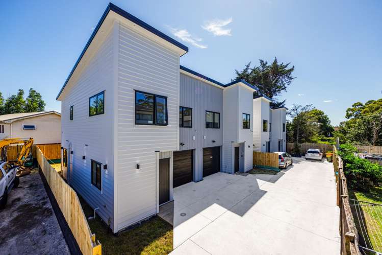 35C Christmas Road_4