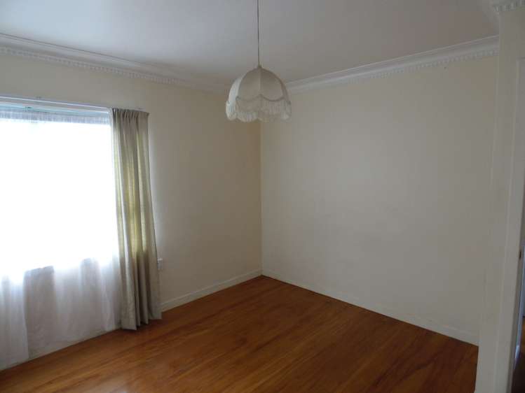 49 West Coast Road Glen Eden_7