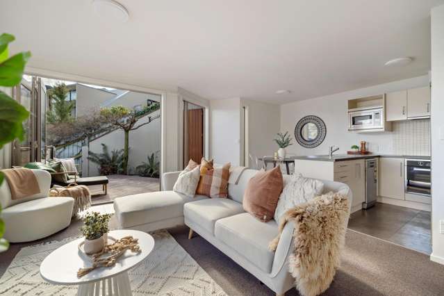 9B Panorama Place Queenstown Hill_1