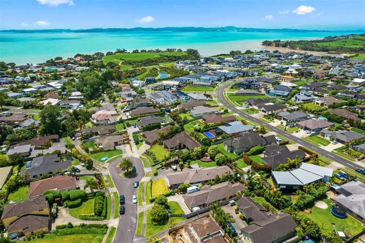 31 Araminta Place Beachlands_24