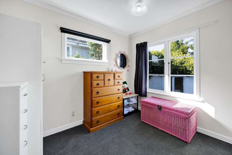 191 Seaview Road Westown_9