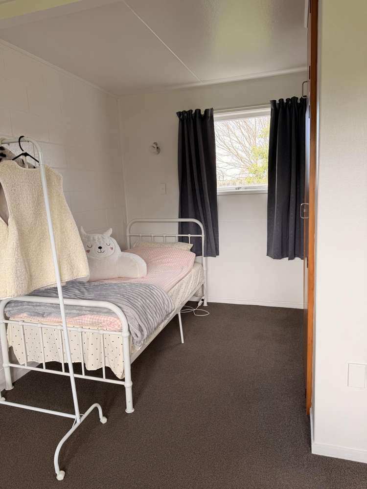 22 Avenal Street Avenal_25