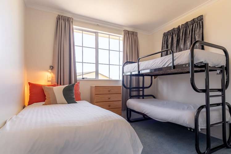 6 Sealy Street Twizel_17