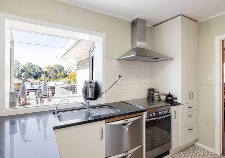 30 Garden Heights Avenue Glenview_6