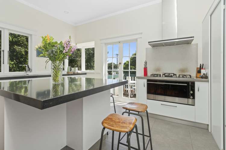 39 Richardson Road Mount Albert_10