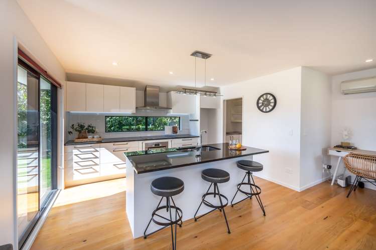 12 Coutts Lane West Melton_9