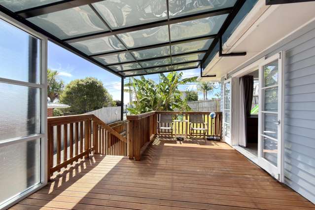 8 Gilliam Street New Lynn_2