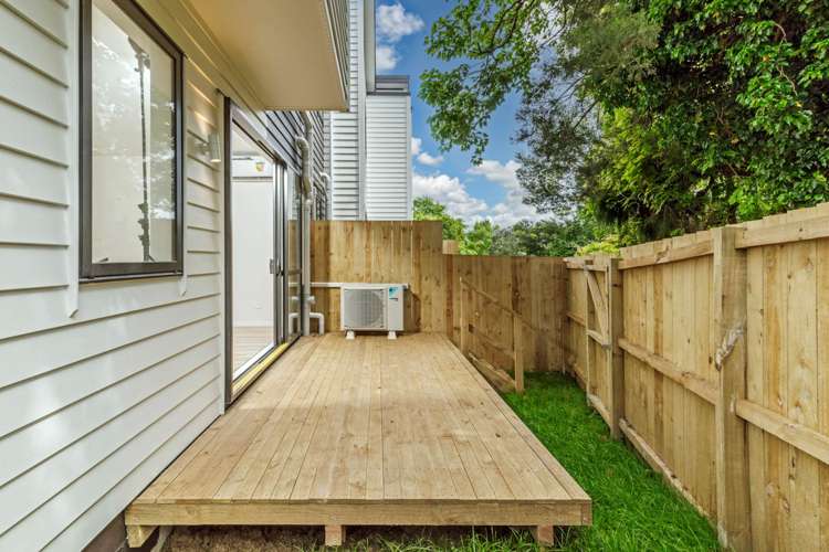 4/58 Sylvan Crescent Te Atatu South_12