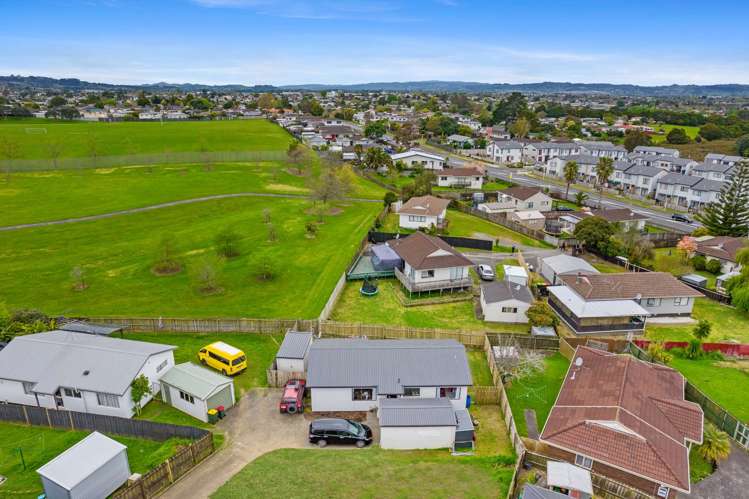 16 Southview Place Wattle Downs_14