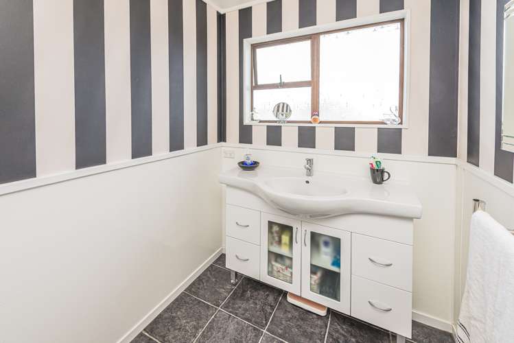 93 Heads Road Gonville_14
