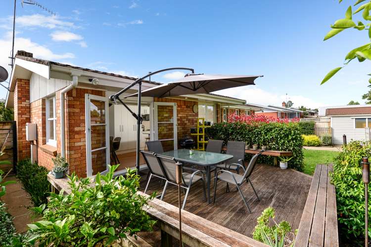 8 Springfield Crescent Enderley_21