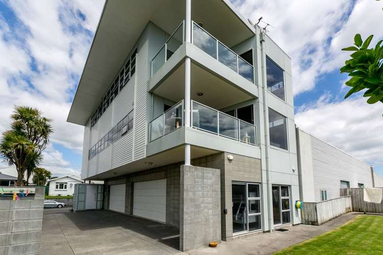 147a Molesworth Street New Plymouth Central_21