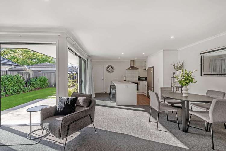 29 Oakdale Grove Richmond_9