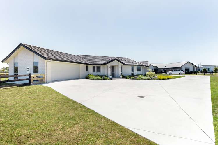 55 Alan Livingston Drive Cambridge_19