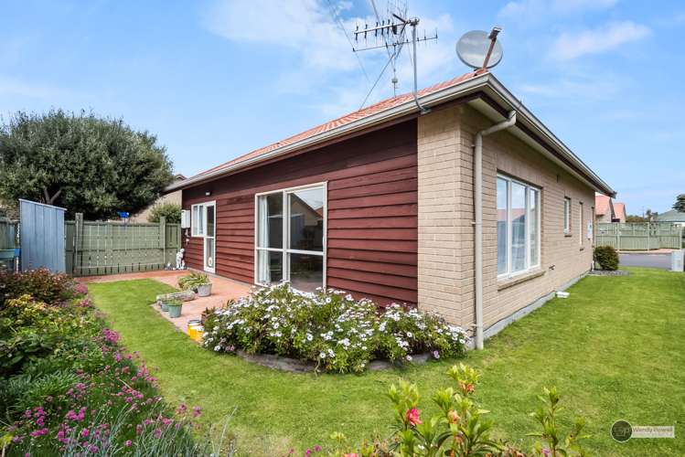 15 Pattie Street Petone_11