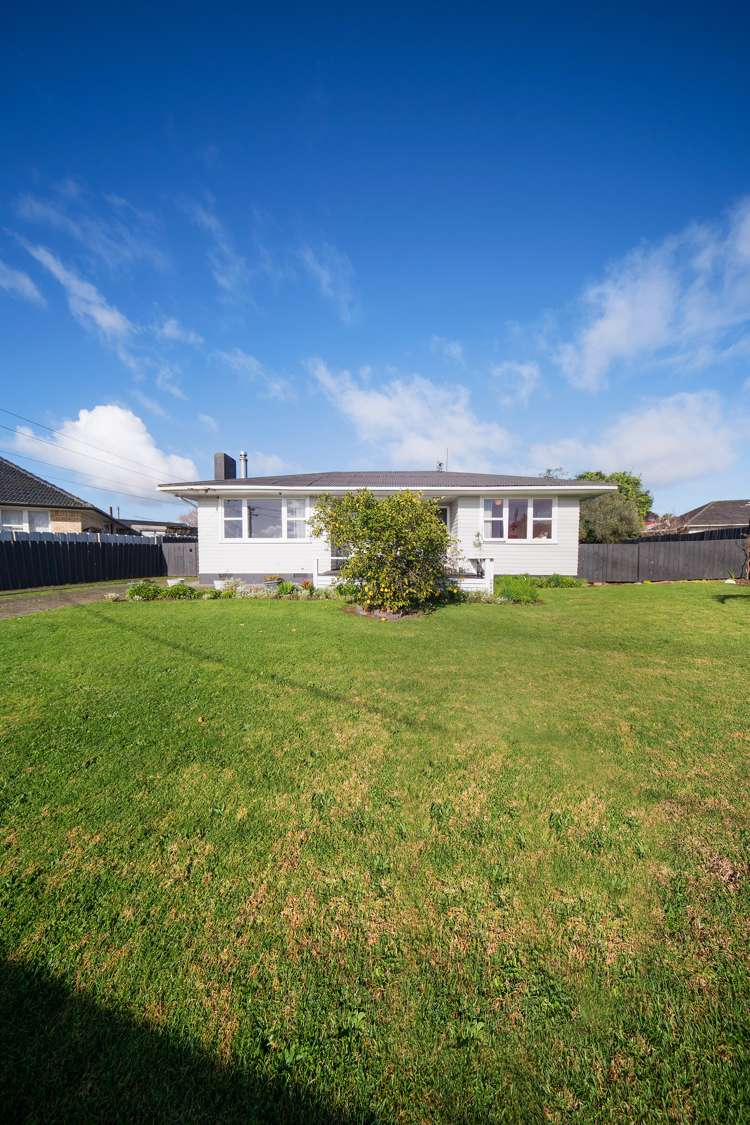 29 Capstick Road Otara_34