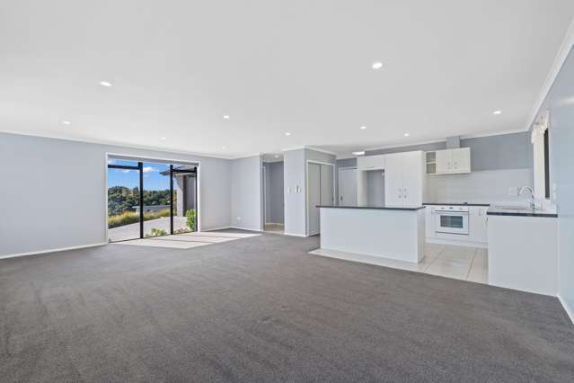 45 Pebble Beach Boulevard Kamo_2