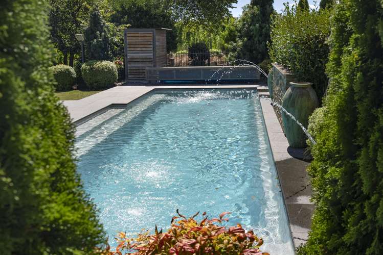 355 Main Rd Spring Grove Wakefield_12