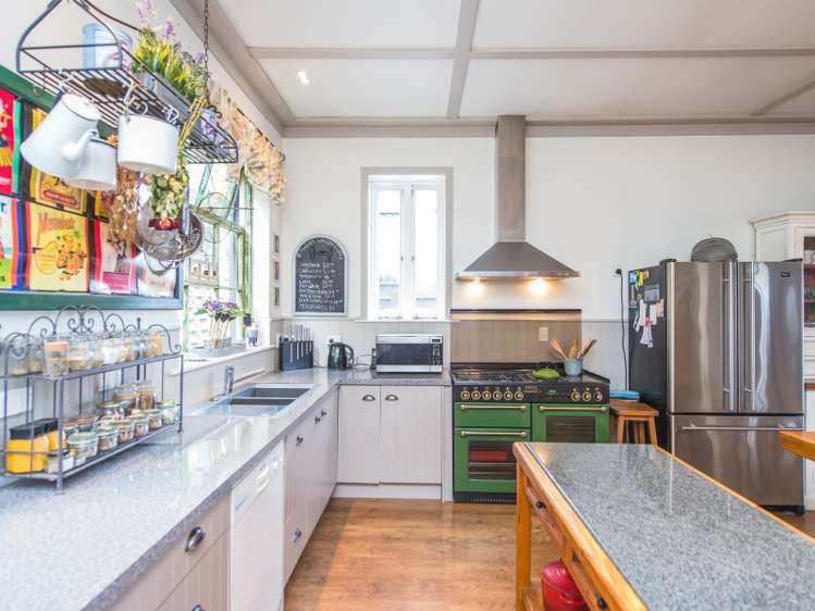 9 Putiki Drive Durie Hill_5