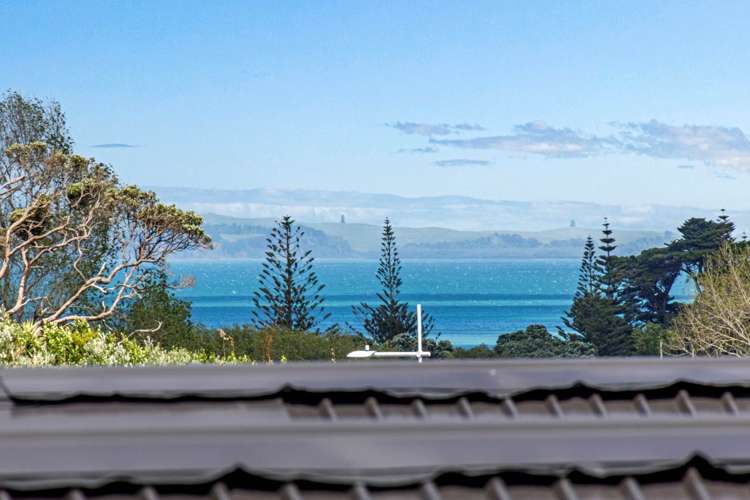 3 Fender Place Long Bay_27