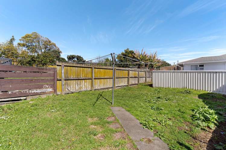 1 and 2/49 Orams Road, Manukau Hill Park_27