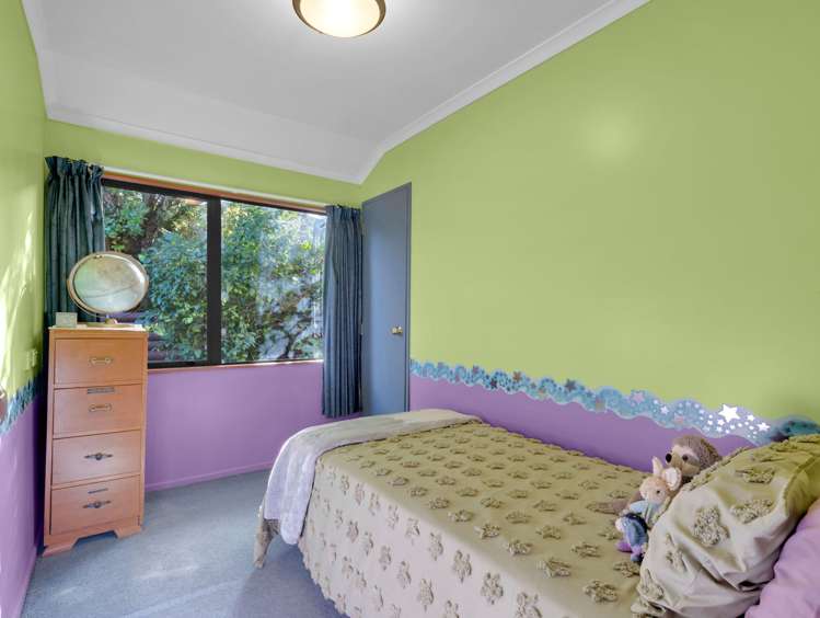 42 Ayrshire Drive Grandview Heights_24