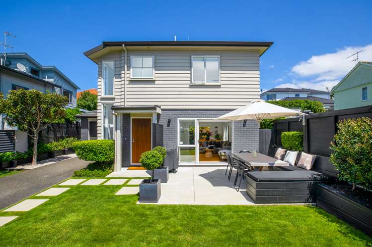 78 Walmer Road Point Chevalier_14