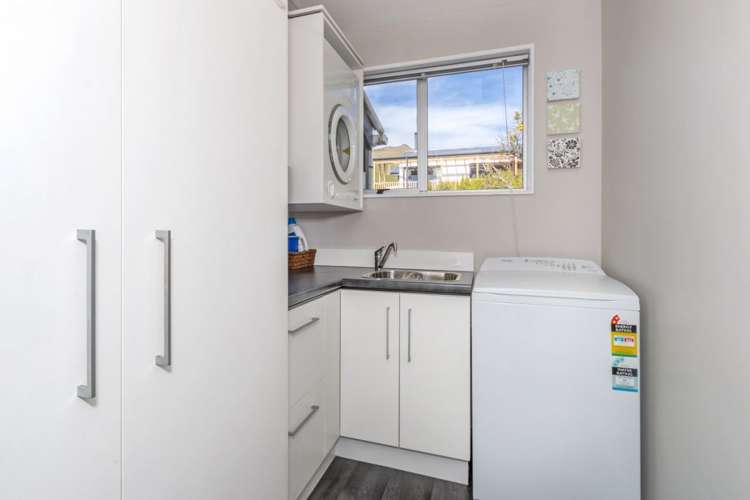 7 Avoca Valley Road Heathcote Valley_9