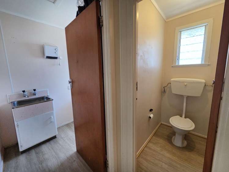 78 Woolfield Road 10695_12