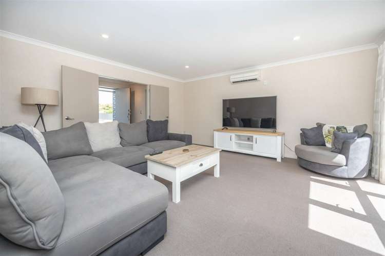 36 Wentworth Drive Rototuna North_12