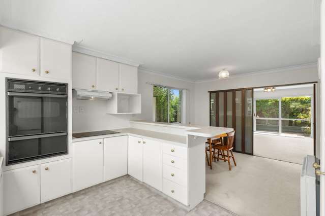 1/5 Cottesmore Close Burnside_2