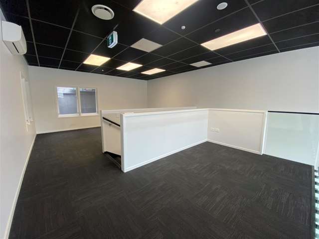 Unit 3 at 1370 Arthur Porter Drive Burbush_4
