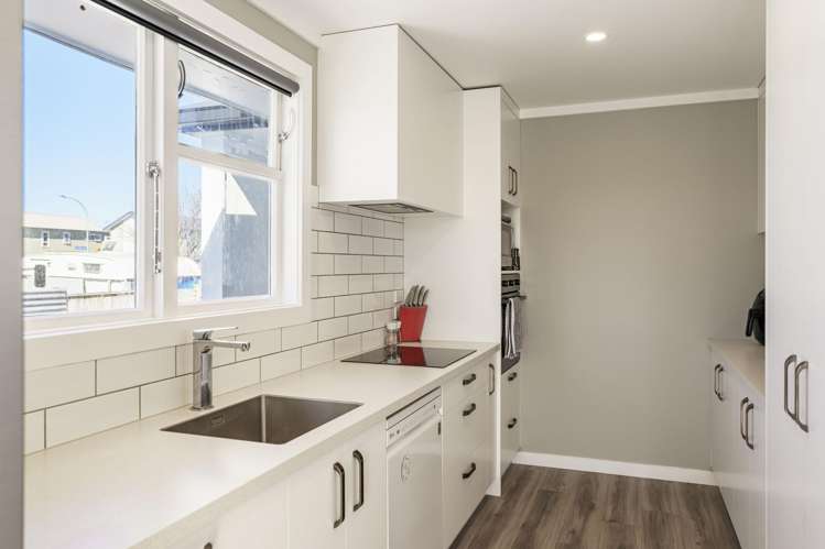 16 Venables Avenue Onekawa_1