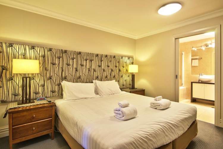 905/34 Lake Esplanade Queenstown_13