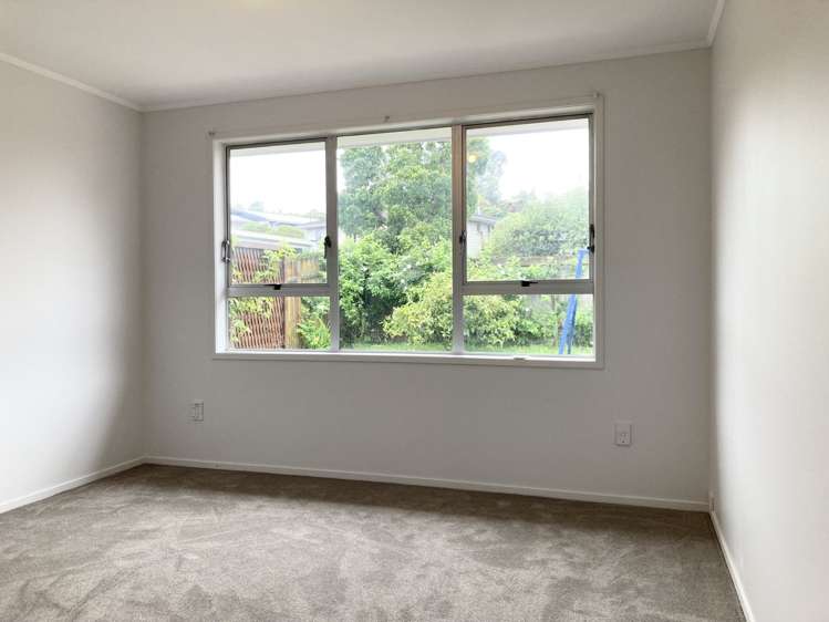 69 Kemp Road Massey_4