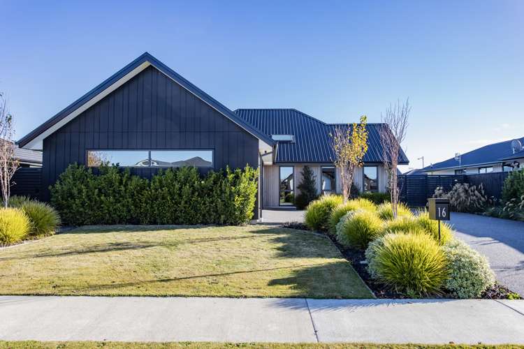 16 Valour Drive Rangiora_1