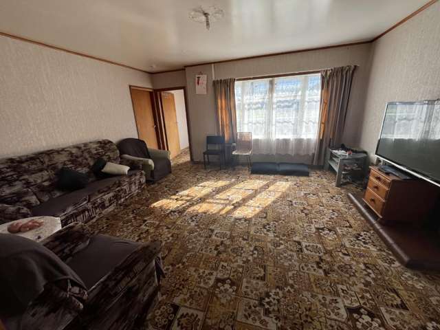 14 Burton Avenue Whanganui East_2