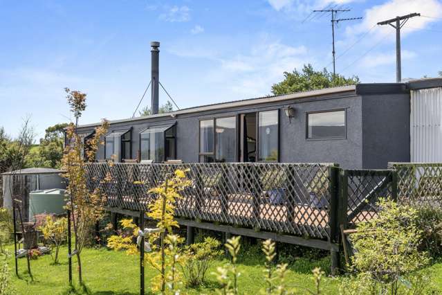 Fully furnished and move in ready