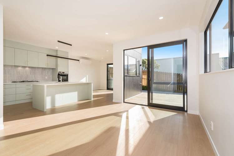 B/27 Nutsey Avenue Northcote_5