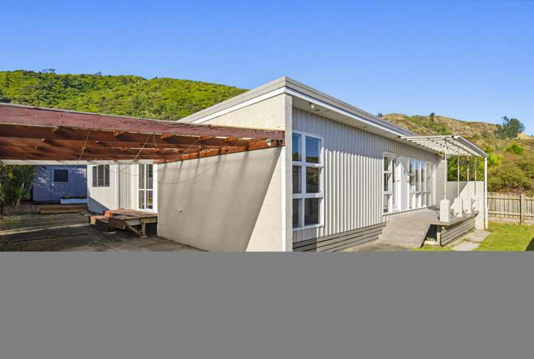 1 Matuhi Street Waikanae_33