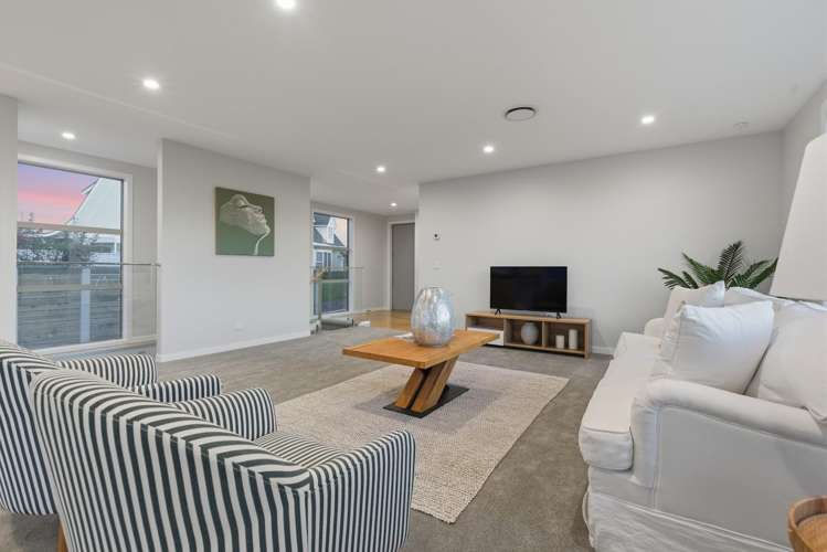12c Ruskin Place Westown_8